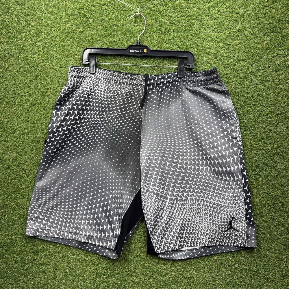 Jordan Dri-FIT Shorts Mens Large Gradient Pattern Athletic Basketball 80s Style